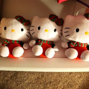 3 Christmas Hello Kitty Beanie Babies